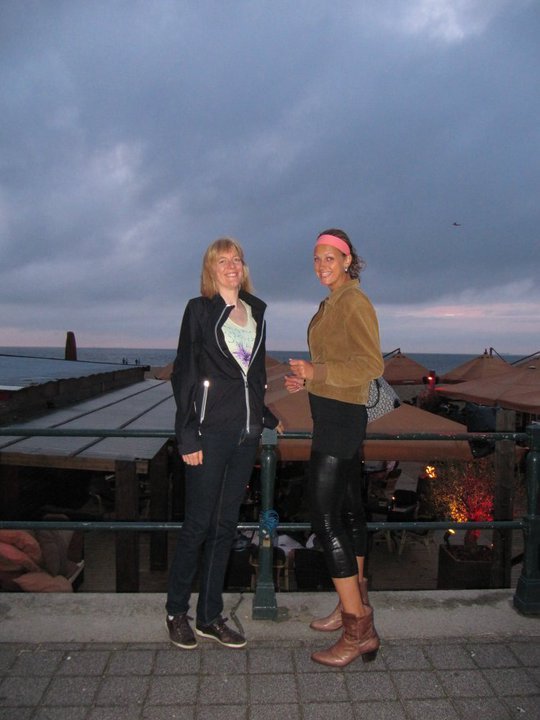 Tall girls is just gorgeous, so beautiful and elegant : - Tall women