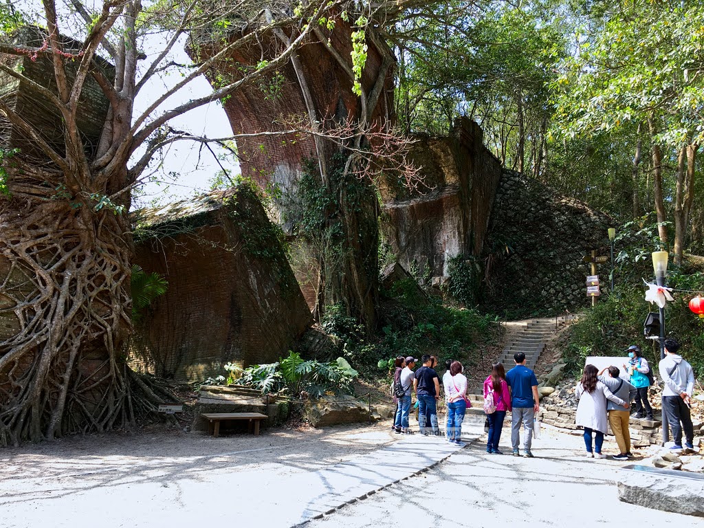 苗栗景點|如何搭乘舊山線鐵道自行車:勝興站,龍騰站,魚藤坪鐵橋,龍騰斷橋南段,超好玩的親子旅遊A路線 41 苗栗三義鐵道自行車,苗栗景點,三義鐵道自行車,三義好玩
