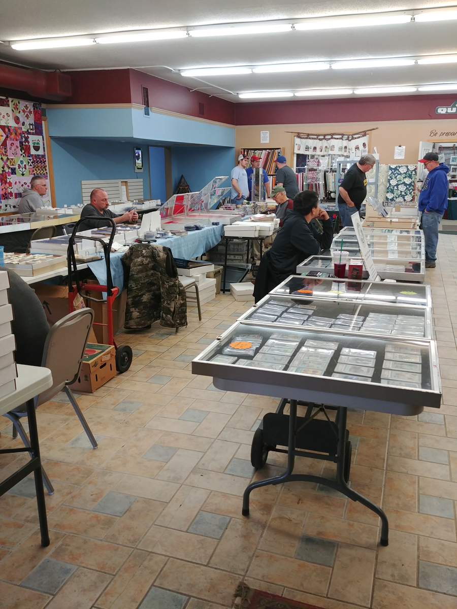 Card Show! Fan Zone St. Cloud, MN