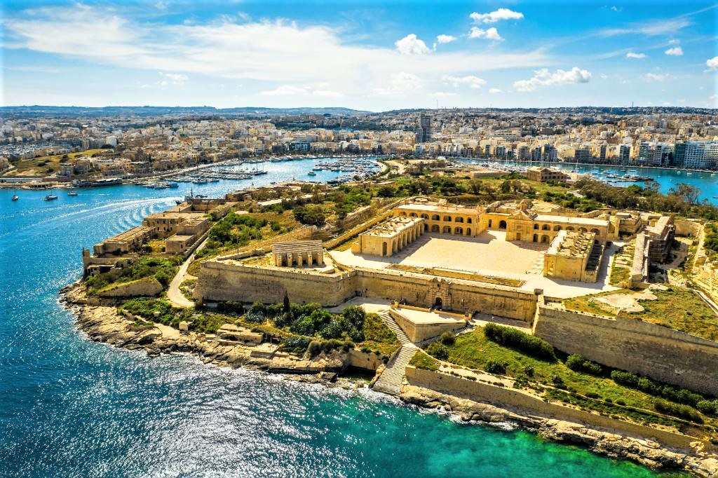 5five5 Gżira (Malta)