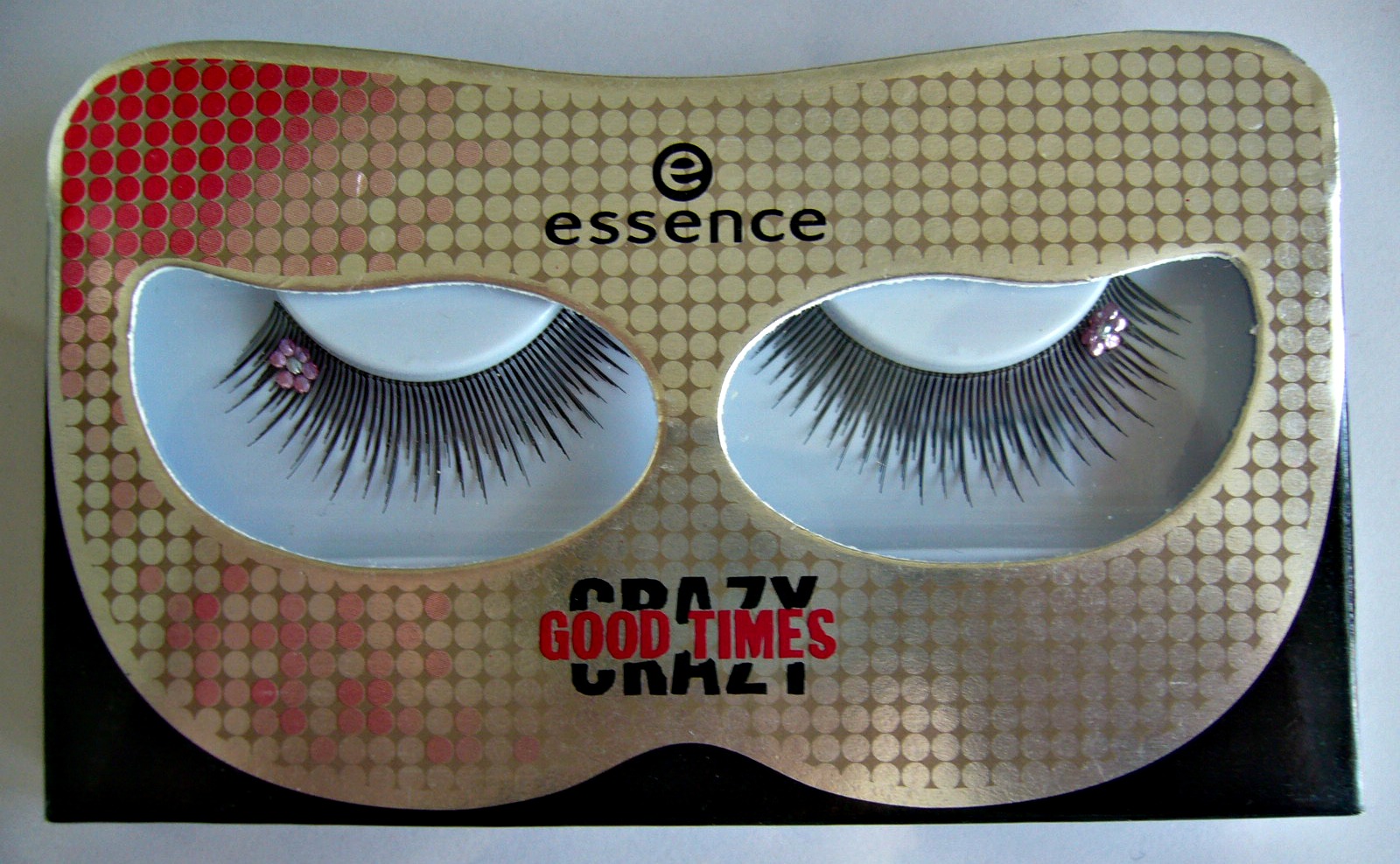 The Wild One [Review] Essence FakeLashes Crazy Good Times