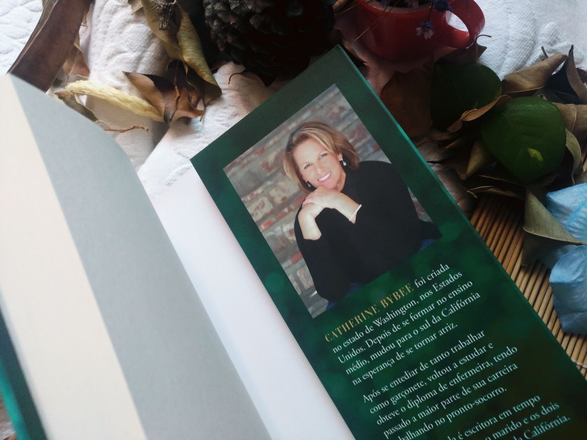 RESENHA DE LIVRO: CASADA ATÉ QUARTA - CATHERINE BYBEE