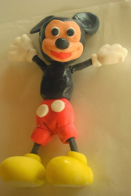 fondant Mickey Mouse