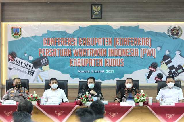 Konferkab PWI Kudus Dibuka Hartopo 1 IMG 20210302 WA0159