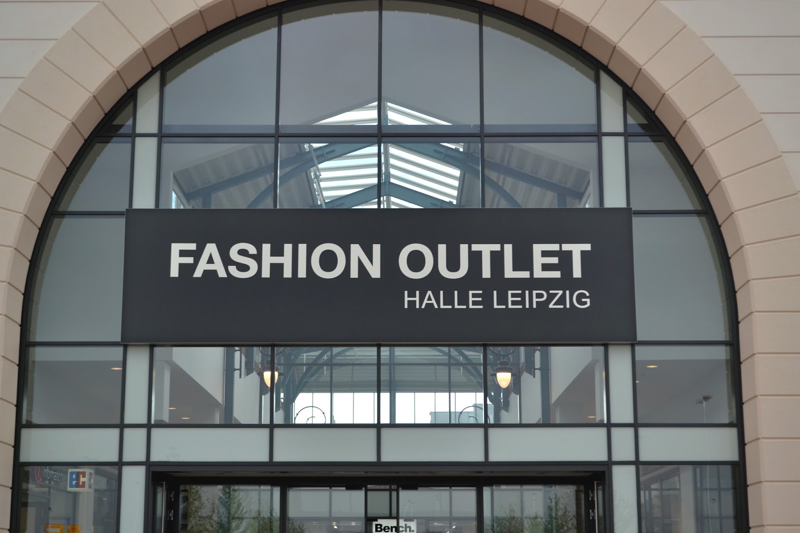 Fashion Outlet Halle Leipzig Johanna Maria, Food, Lifestyle & Travel