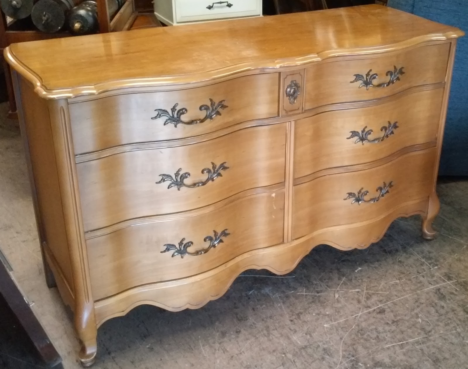 UHURU FURNITURE & COLLECTIBLES SOLD Bassett Lorine Cherry French