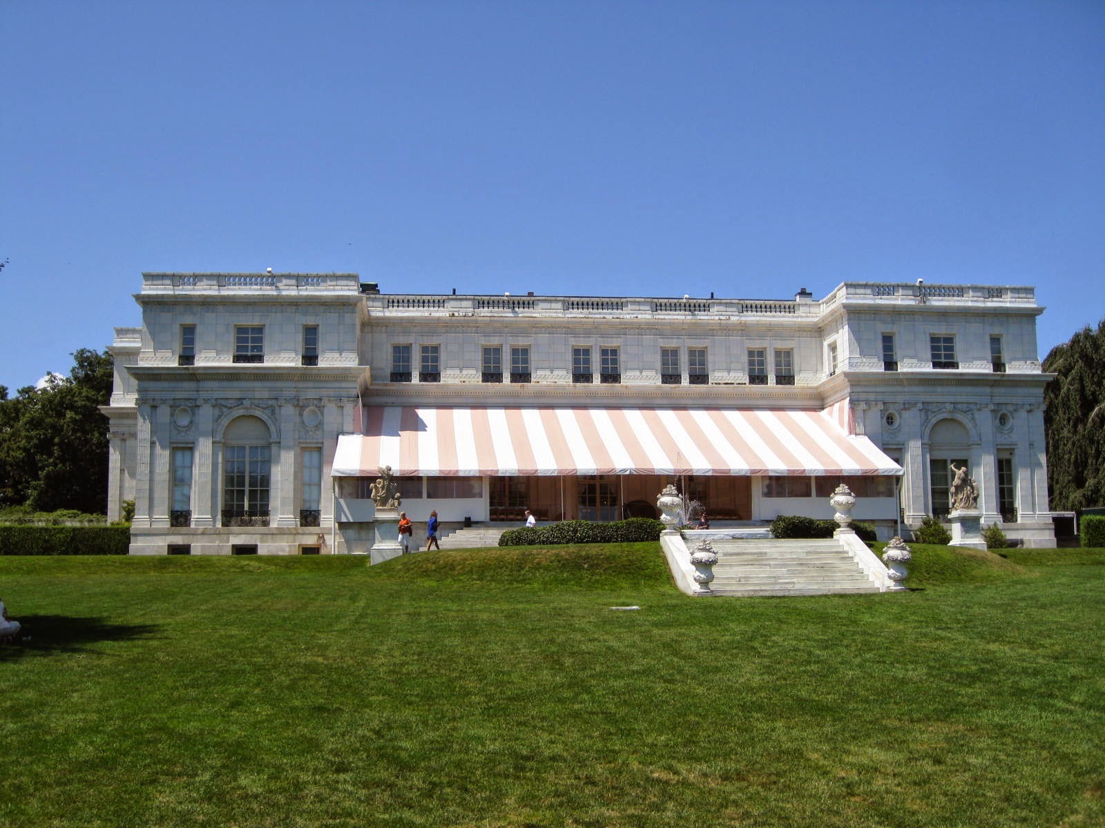 Exploring Newport's Estates