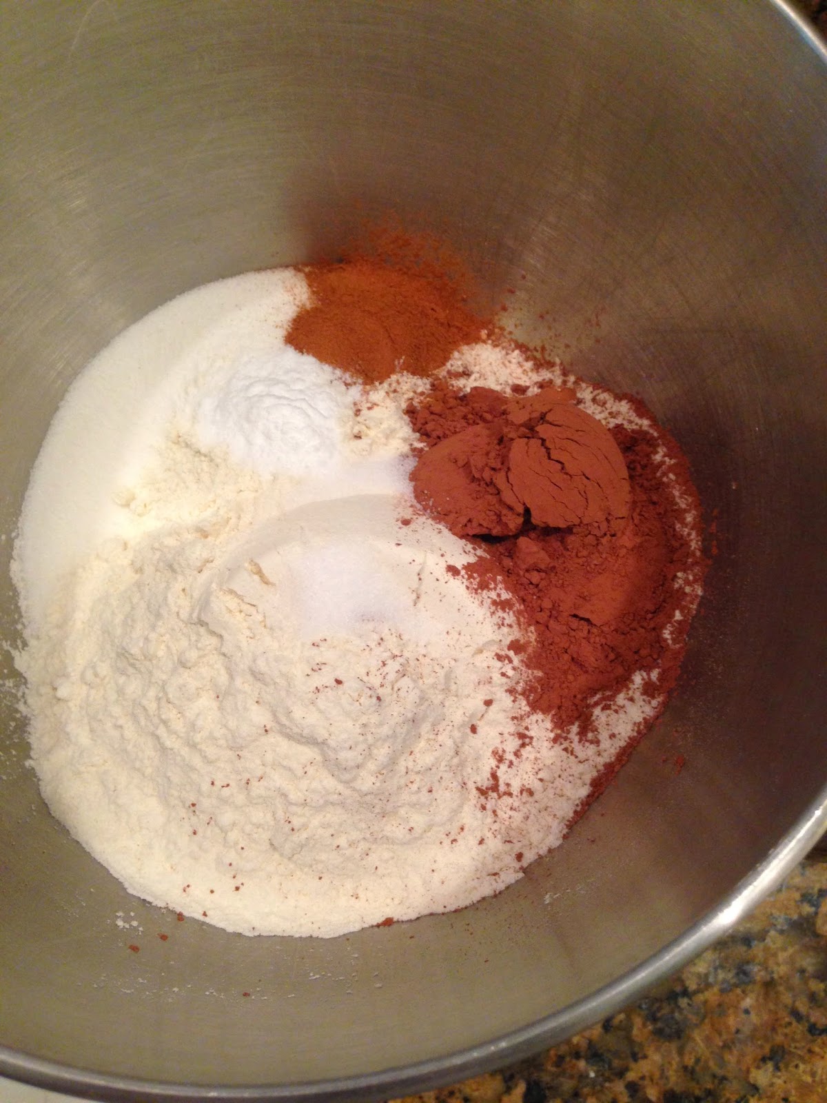 Momfessionals: Recipe Club - Dr. Pepper Cake Edition