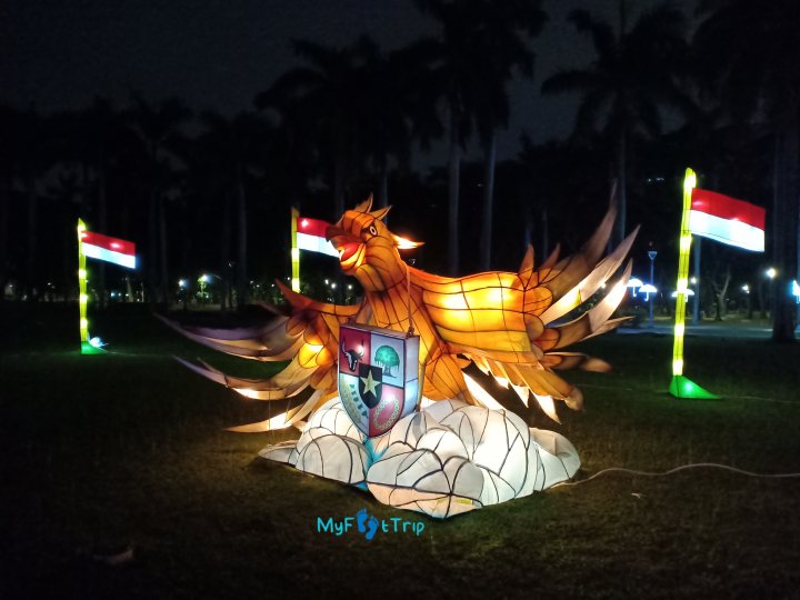 pameran lampu lampion di monas