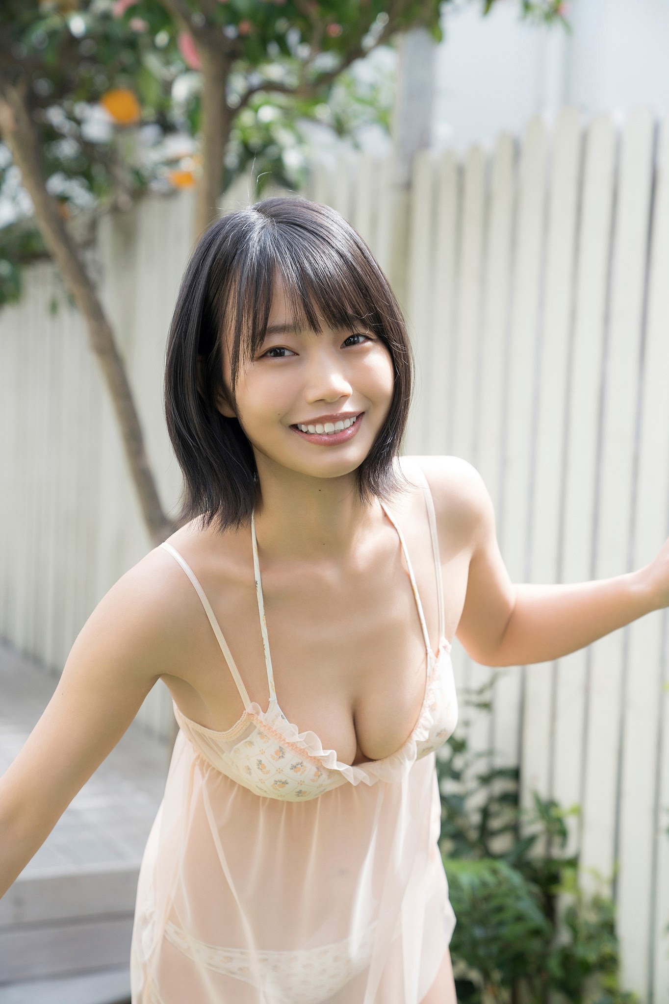 Aya Natsume 夏目綾, ヤンマガWeb 「トヨダカメラ」 Set.01