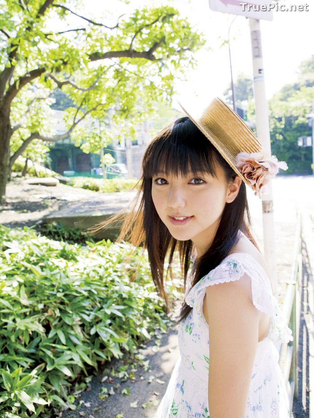 Image Japanese Singer and Actress - Erina Mano - Summer Greeting Photo Set - TruePic.net - Picture-21