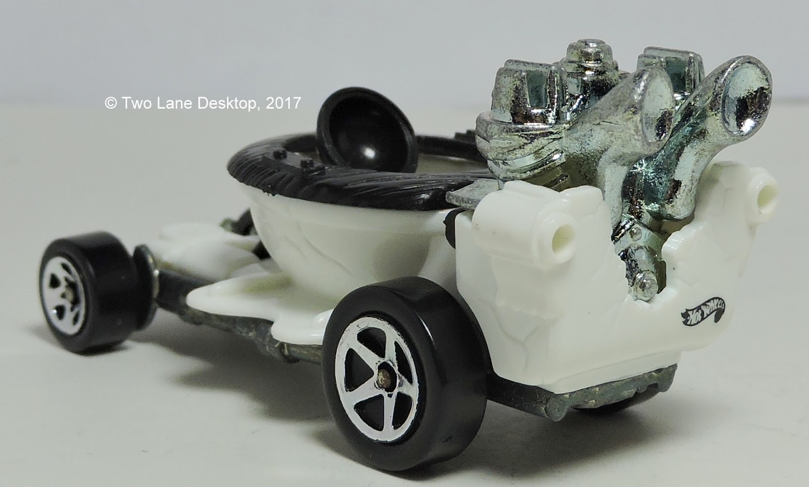 Two Lane Desktop: Hot Wheels Hot Seat and Gotta Go