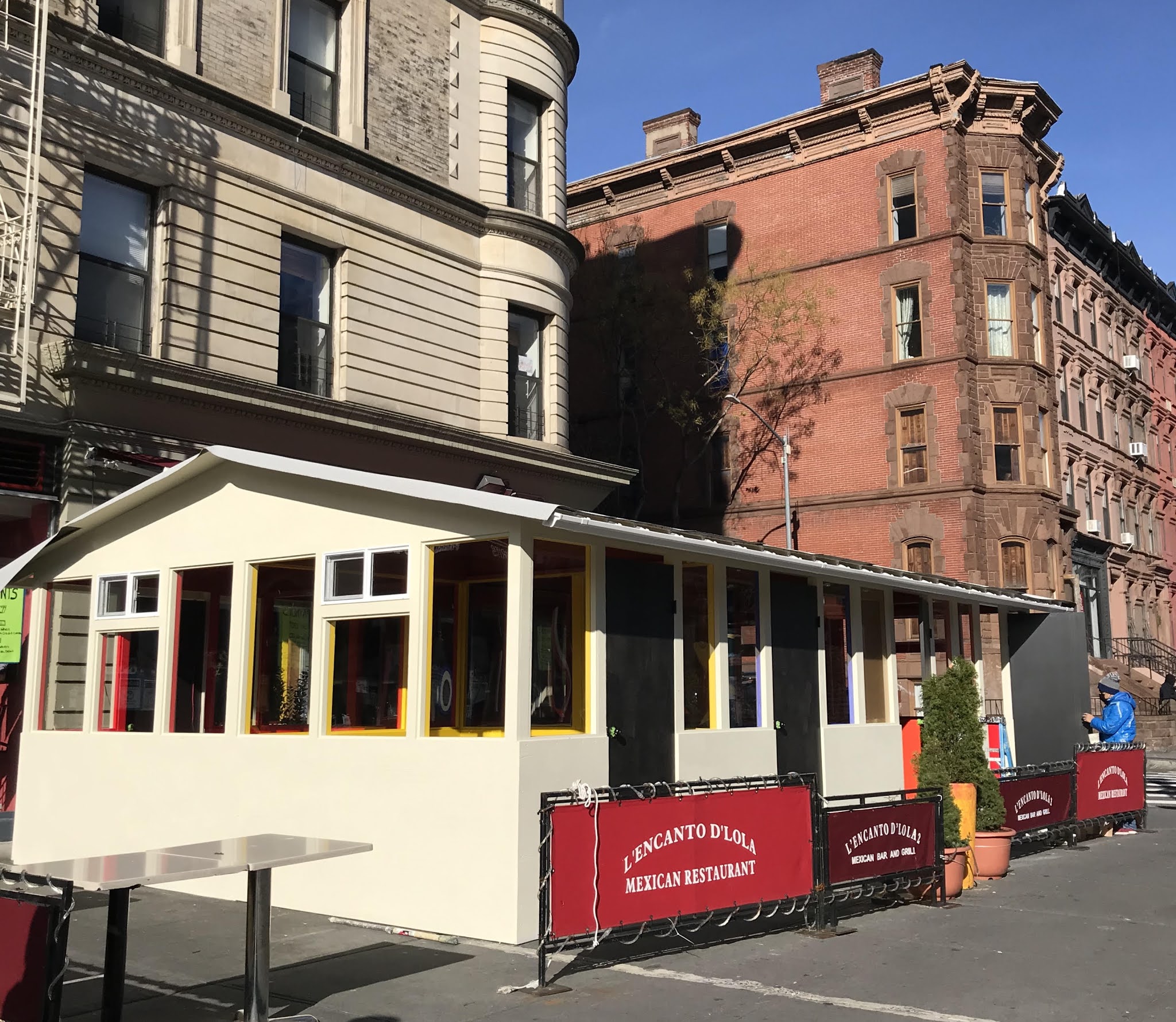 H A R L E M + B E S P O K E INTRODUCING A SIDEWALK DINING HOUSE IN HARLEM