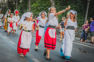 Corteo storico di Sant' Alessandro 2019, Sfilata di Sant' Alessandro 2019, Isola d'Ischia, Foto Ischia, Antiche tradizioni dell' Isola d' Ischia, Ritratto, Castello Aragonese Ischia, Sbandieratori, Mamuthones, 