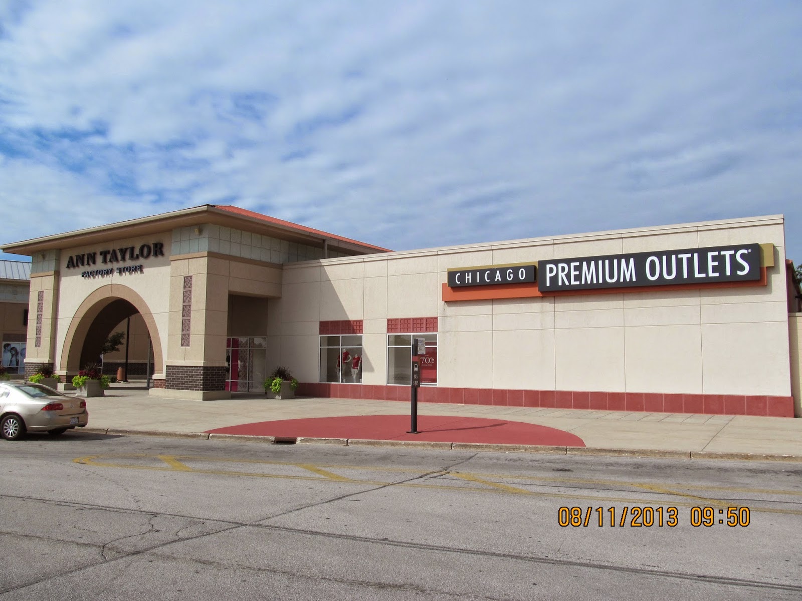 Trip to the Mall Chicago Premium Outlets (Aurora, IL)
