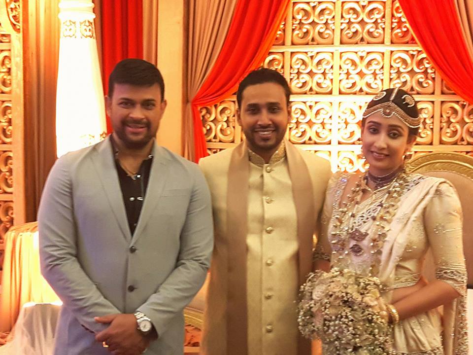 Palitha Range bandara's daughter Wedding Sri Lanka Hot Picture Gallery.