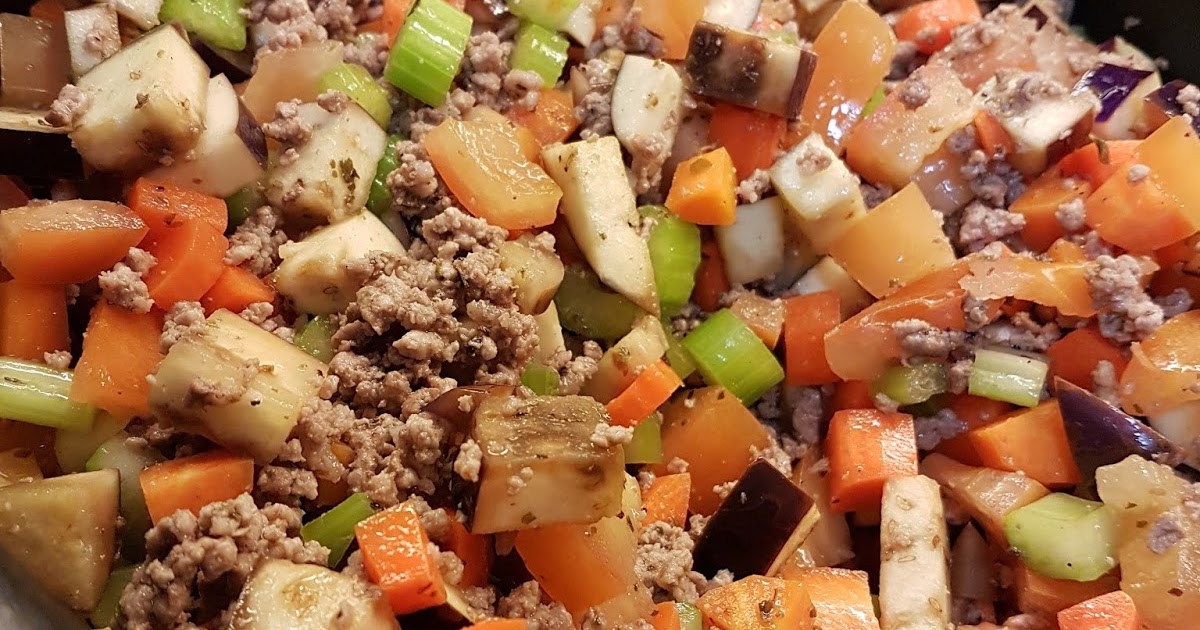 The Baking Biatch by Cynthia Lim Beef Bolognese (Baby friendly)