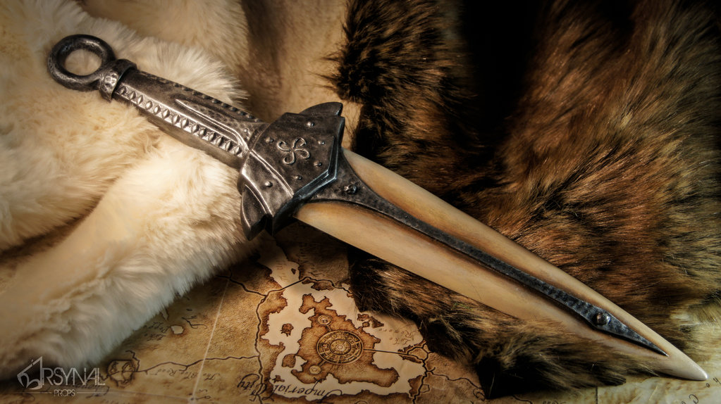 Propnomicon Dragonbone Dagger