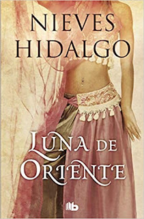 Resumen libro Luna de Oriente Nieves Hidalgo