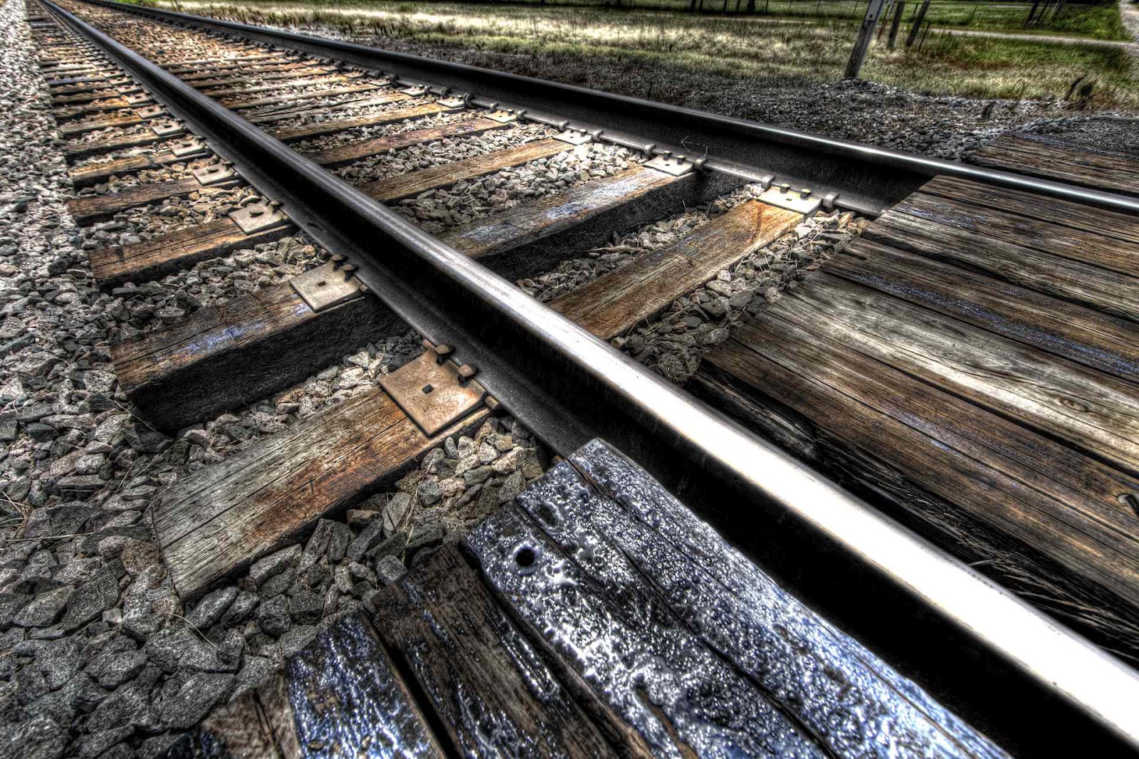 Behenlife World wide Railroad and Railway Track Beautiful Pictures
