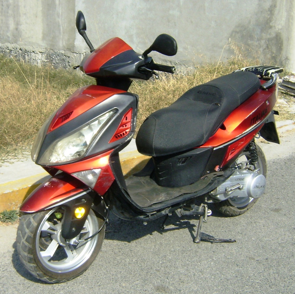 GS 150 2011 | MOTOS, AUTOS Y ALGO MAS