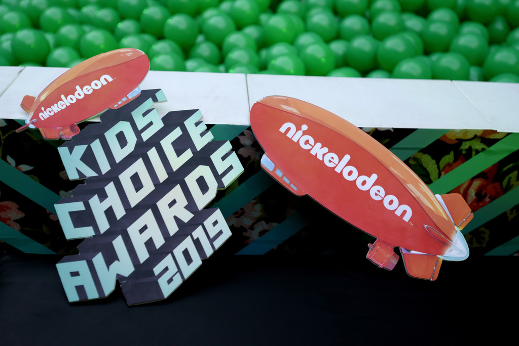 NickALive!: Max & Harvey, Jordyn Jones, Kendall Schmidt, & More Stars