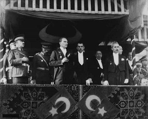 Türkiye Cumhuriyeti'nin 10. yıldönümü kutlamaları (29 Ekim 1933)