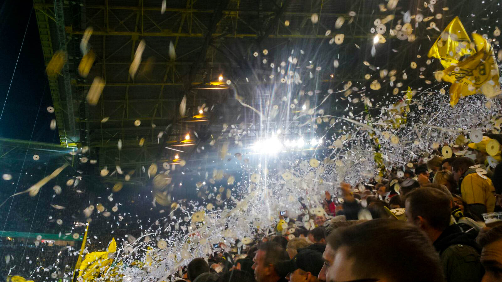 Neusser On Tour Borussia Dortmund N V 1 1 N E 3 0 1 Fc Union