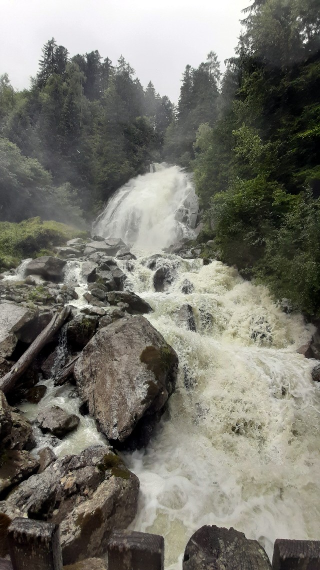 cascata di amola sentiero amolacqua val nambrone