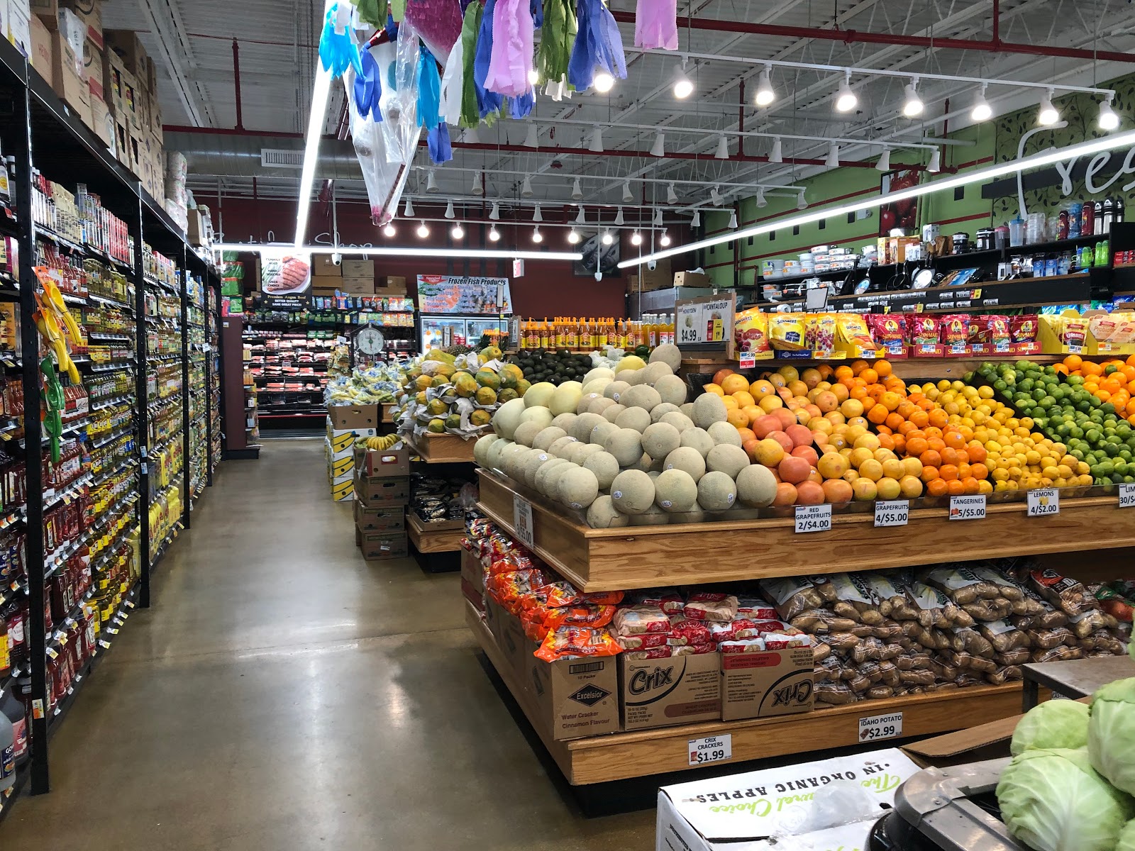 TOUR Super Foodtown Hemsptead, NY