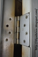 Top hinge This is the top hinge and it was tightened too