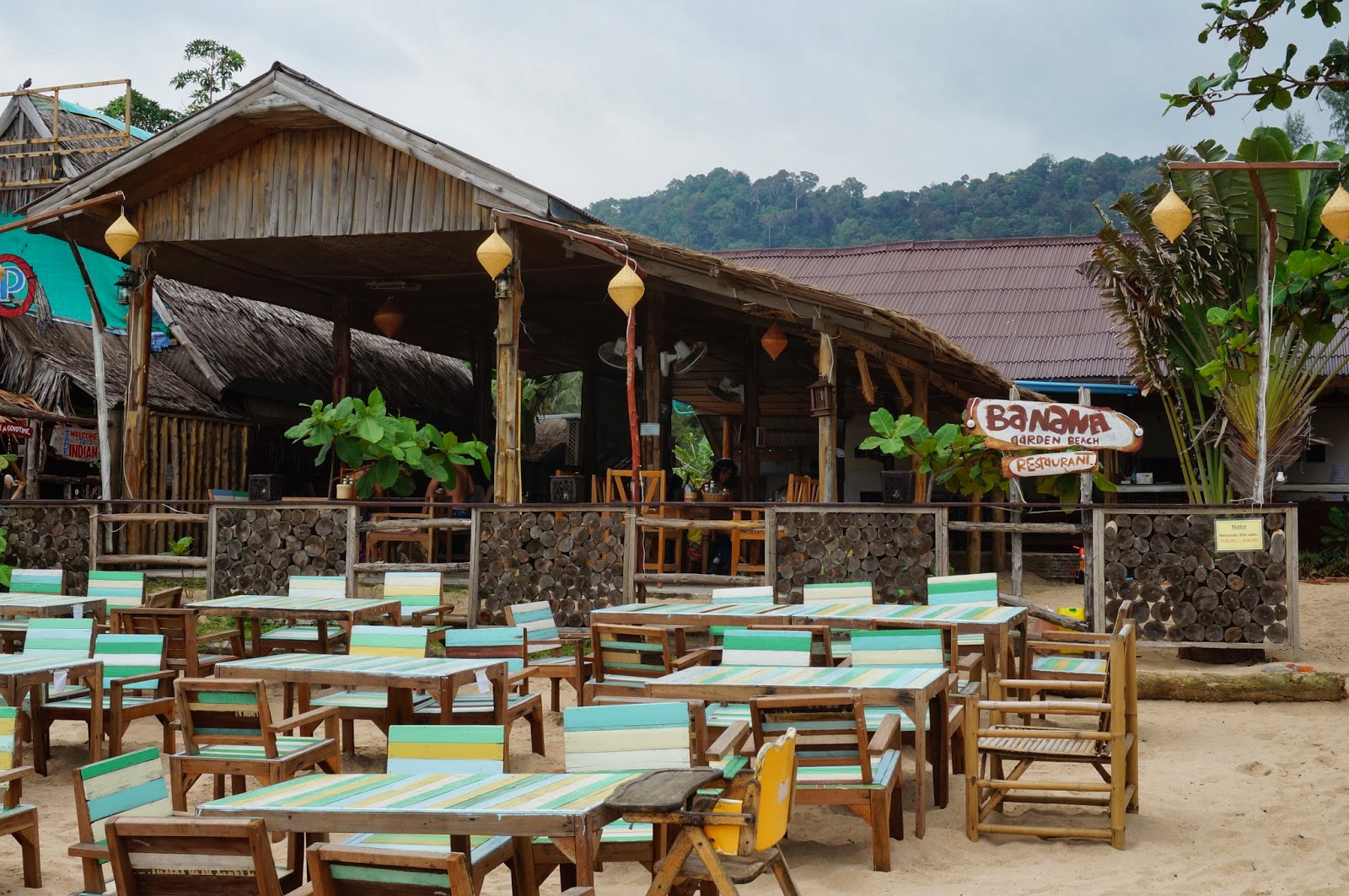 The Adventures of Beauty and The Beast Arrived at Banana Garden House