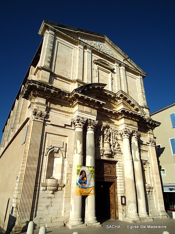 Un jour....Une photo ! Eglise Sainte Madeleine de l' île de Martigues