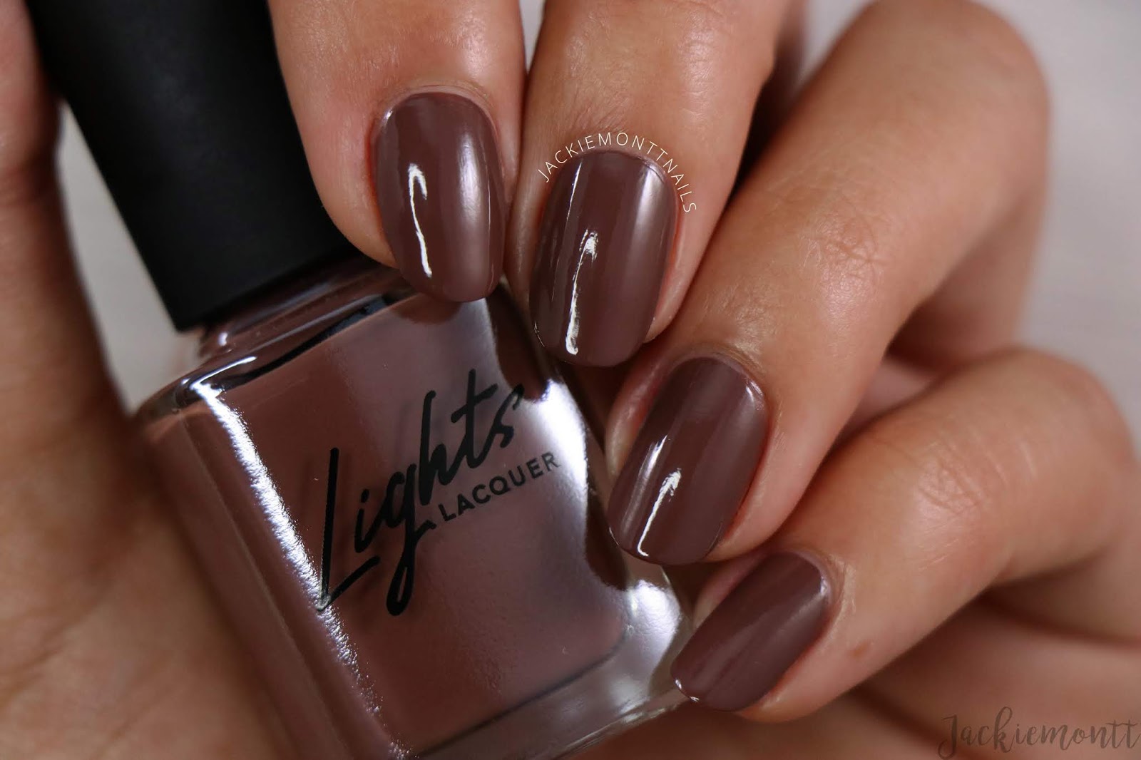 Lights Lacquer Y.N.B.B. Swatch and Review [Spring 2020] JACKIEMONTT