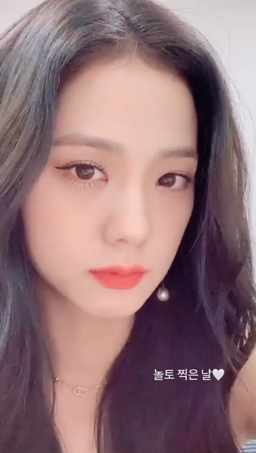 방금 올라온 블랙핑크 지수 인스타 셀카 수준