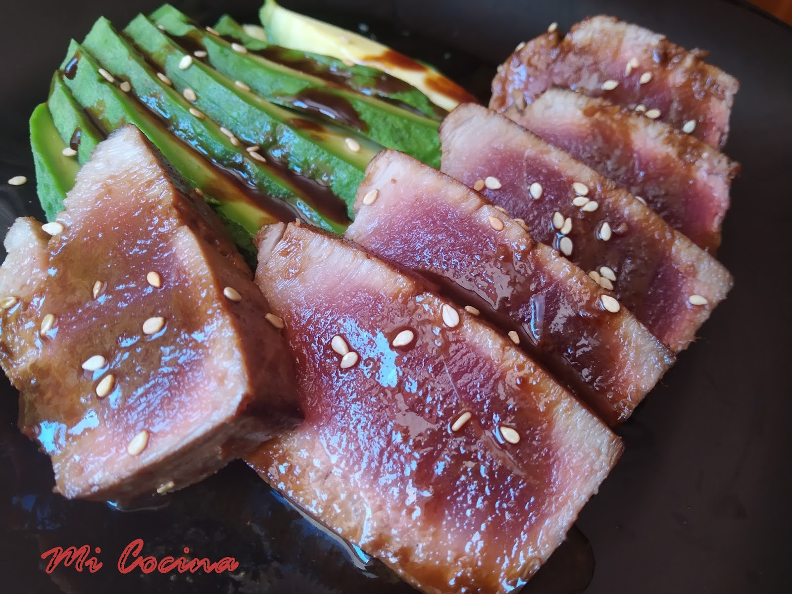 TATAKI DE ATUN ROJO