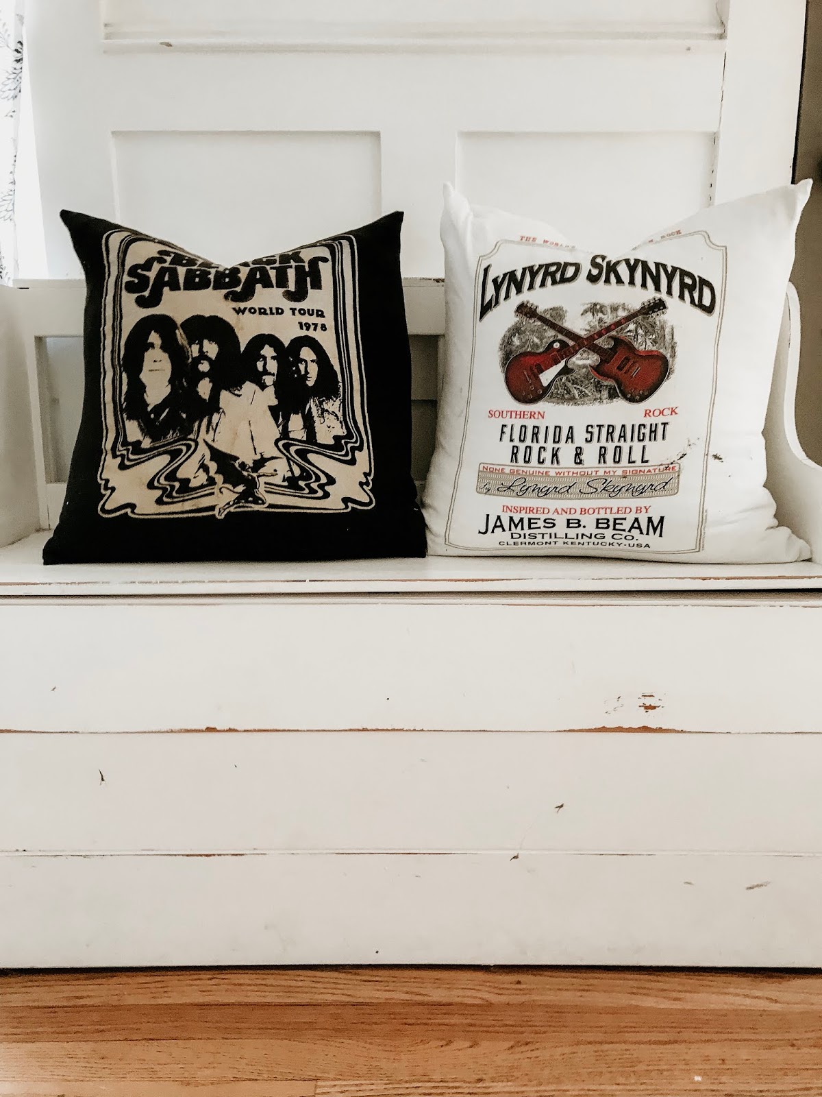 How To Make A Throw Pillow Out Of A T-Shirt