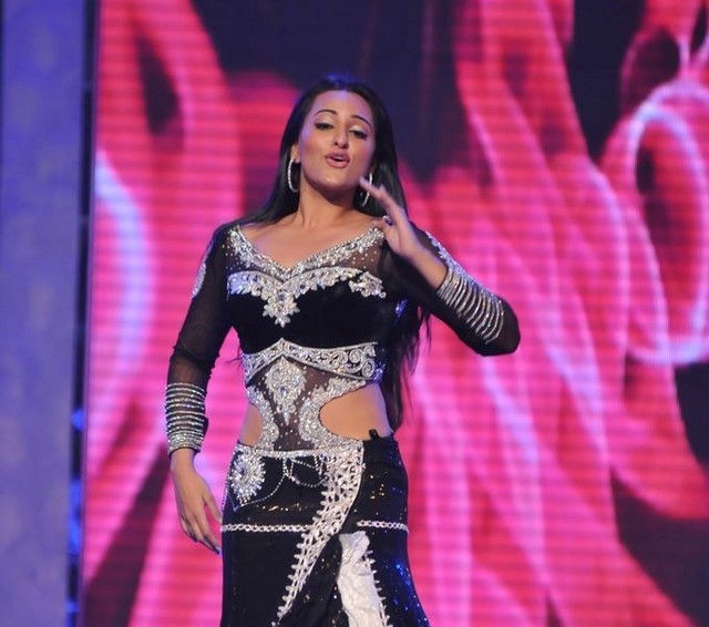 Femina Miss India 2011 Finale Pics