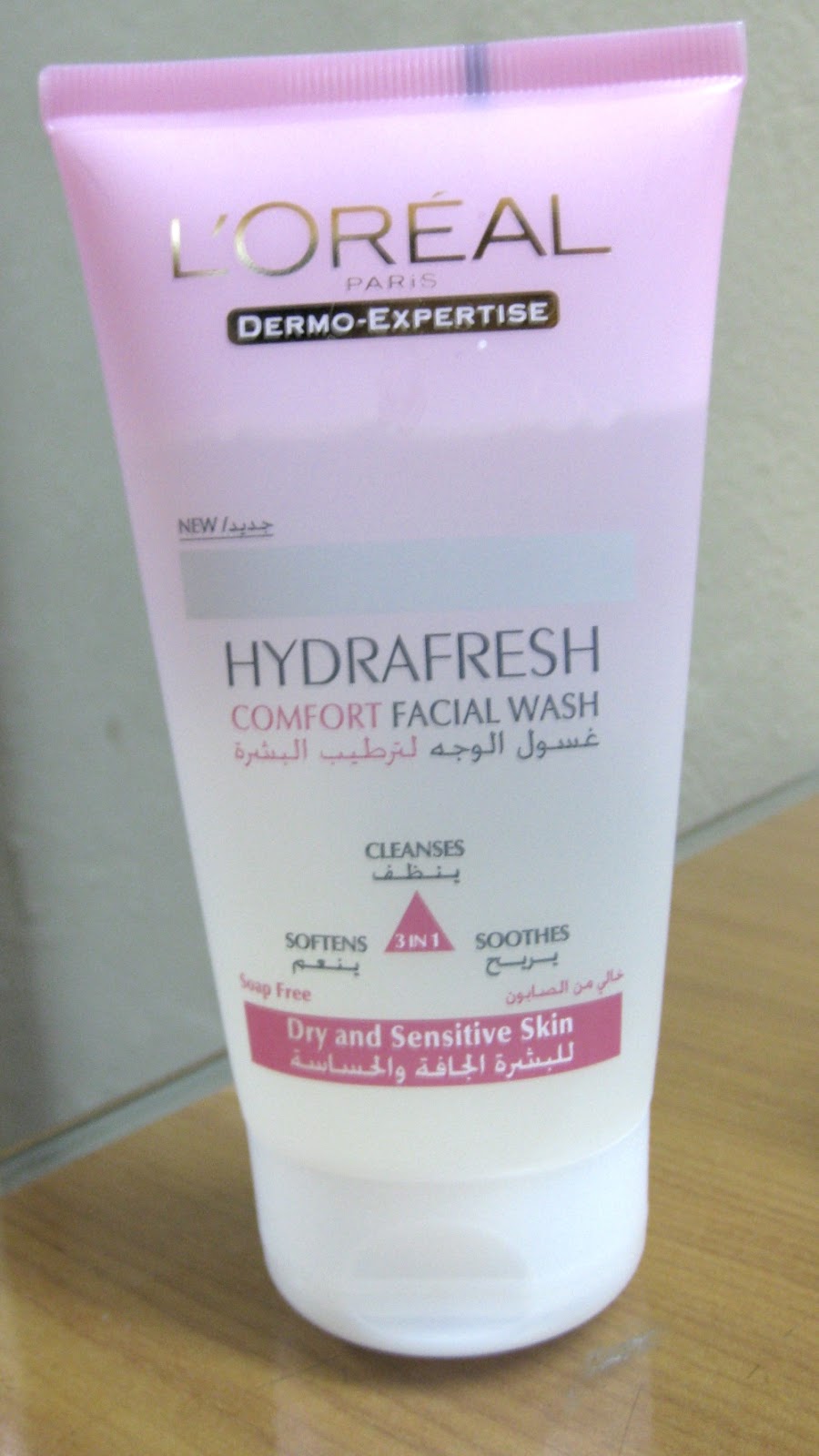 Makeup and other discoveries L'oreal Face Wash
