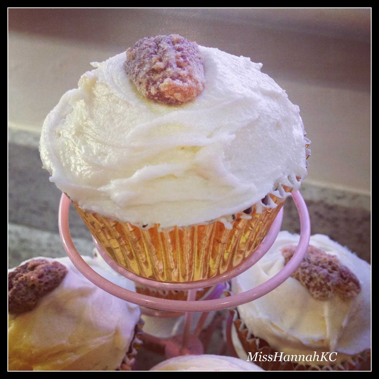 MissHannahKC Maple Syrup Cupcakes Recipe.