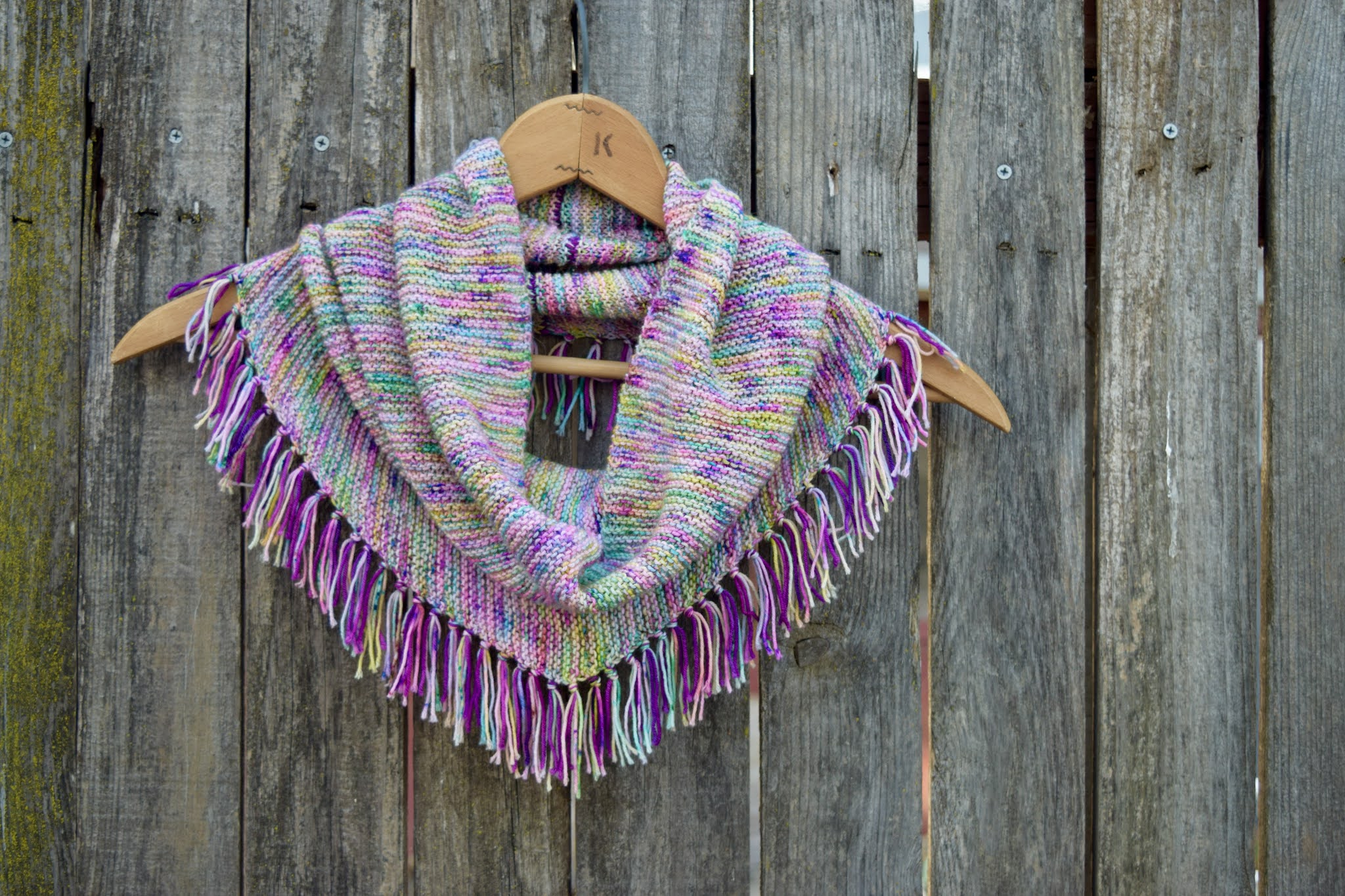 All Knit Up Designs Fringy Cowl