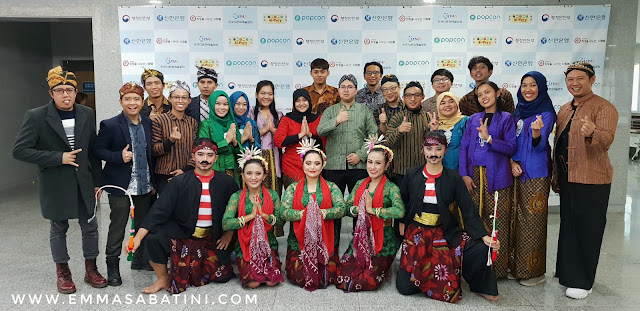 Menarikan Indonesia Bersama KTTI di Korea