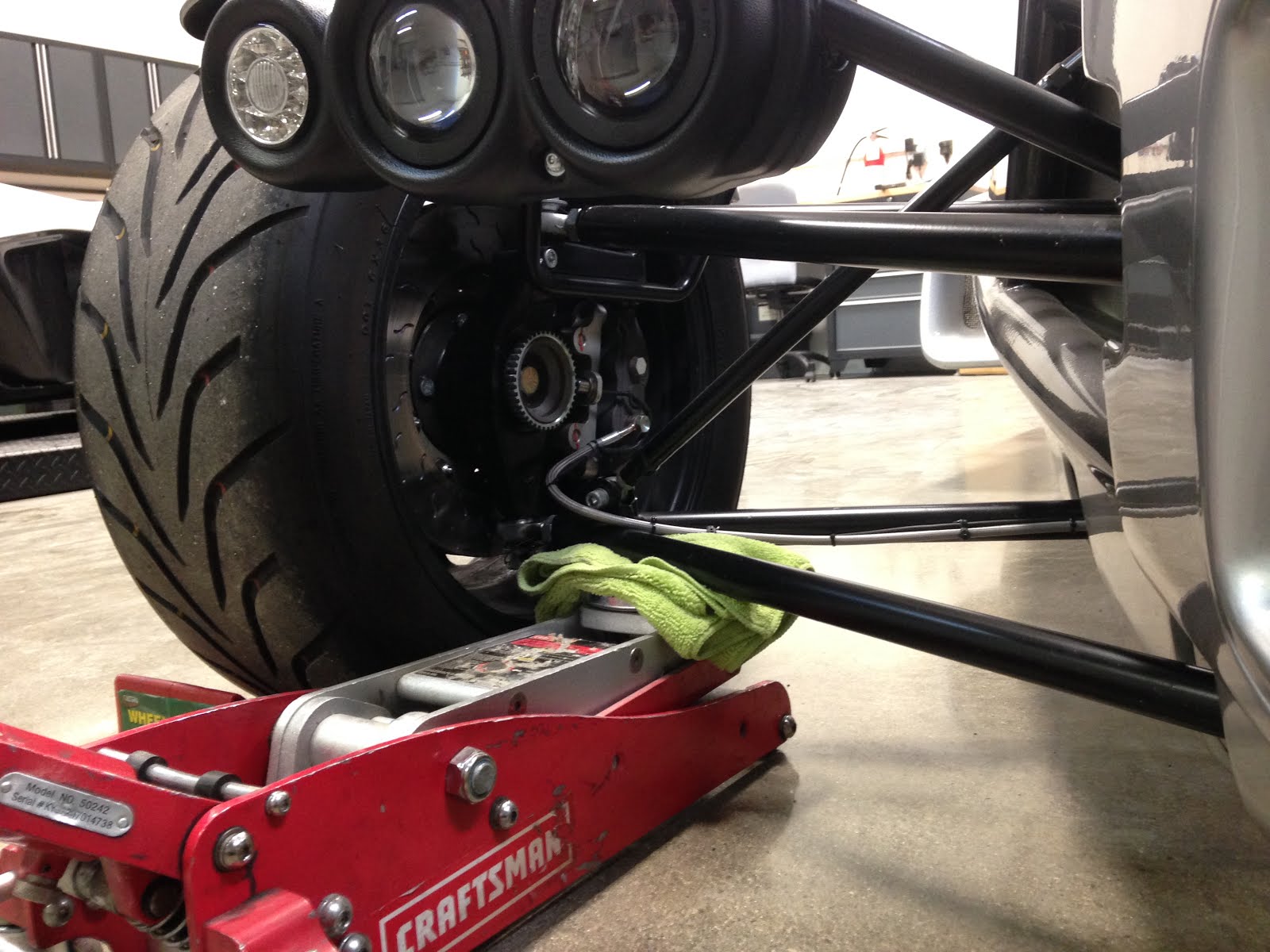 Sector111's Tasty Innovations Blog Jacking Up an Ariel Atom