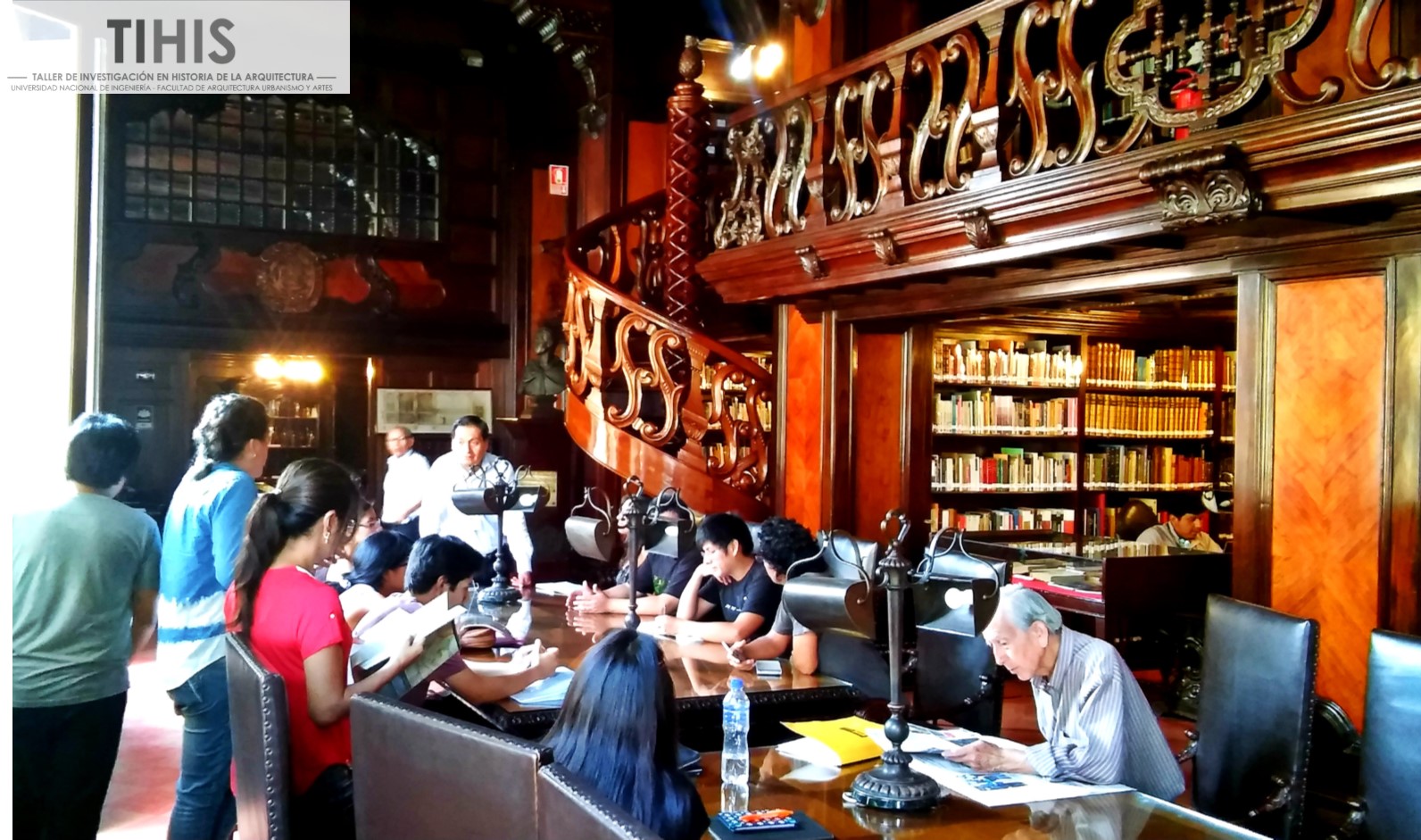 VISITA BIBLIOTECA Y ARCHIVO HISTÓRICO MUNICIPAL DE LIMA CLASE SEMANA