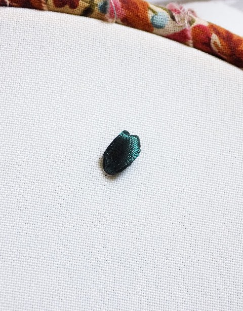 Mũi thêu sau khi nâng lên