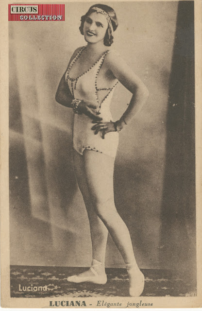 carte postale ancienne de la jongleuse Luciana 
