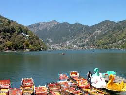 nainital is one of the best summer destination in uttarakhand in north india