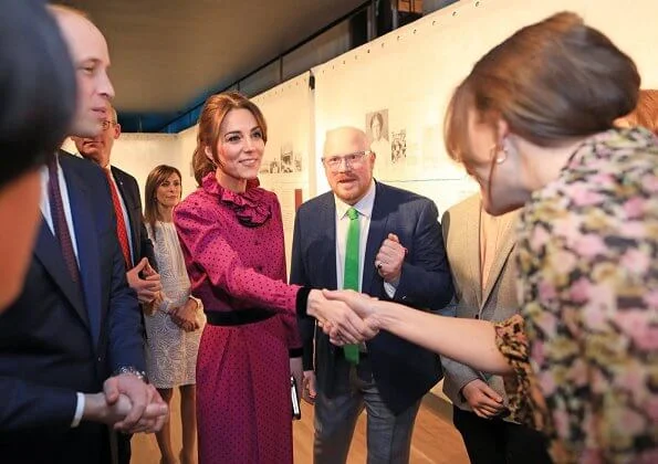 Kate Middleton wore a vintage polka-dot print and ruffle neckline dress by Oscar De La Renta, carried Jimmy Choo Celeste clutch