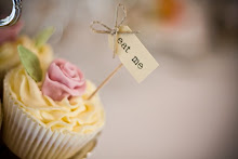 Fancy learning how to decorate beautiful cupcakes?