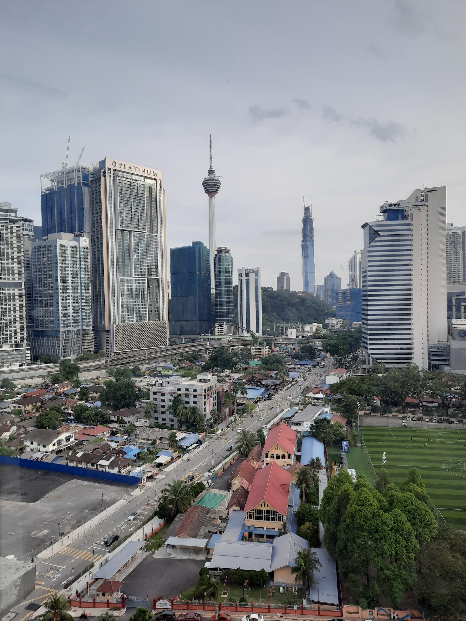 Meniti usia Weekend Breakaway Hotel Tamu, Kampung Baru part 1.